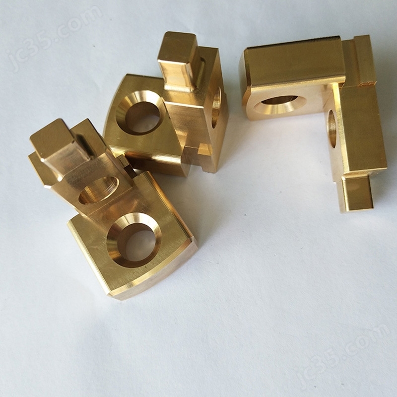 宾利棋牌黄铜件机械加工铸铜件加工精密机械零件利创(图1)